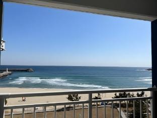 Yangyang Ocean sketch 24k Bed and Breakfast in South Korea