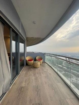 Skystay Apartment in Noida