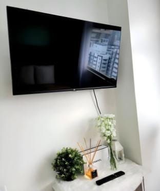 Erro's Condotel  Apartment in Mandaluyong