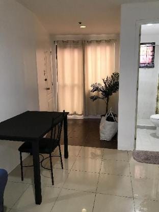 Family Suite at Bel Air Soho F5K14  Apartment in Makati