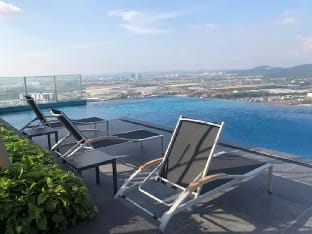Sky pool 4 star hotel grade stay in i-City 21N Apartment in Selangor, Malaysia