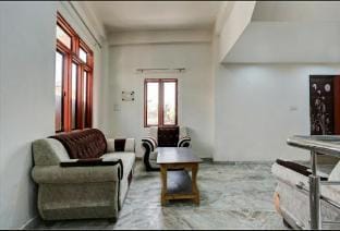 Goroomgo Hotel M J Agra Hotel in Agra