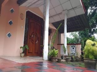 Lalanga Homestay Vacation rental in Kandy