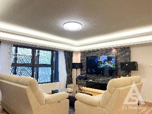 Arte Cheras MRT 6pax Wi-Fi Karaoke Tv Box AC03 Vacation rental in Federal Territory of Kuala Lumpur