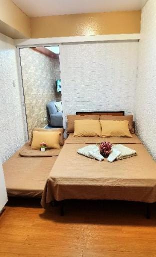 April Summer Escapes Beach View @ Azure Staycation Apartment in Paranaque