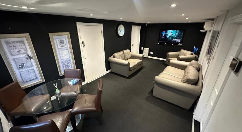 The Stables Lodge Stansted Hotel in Uttlesford