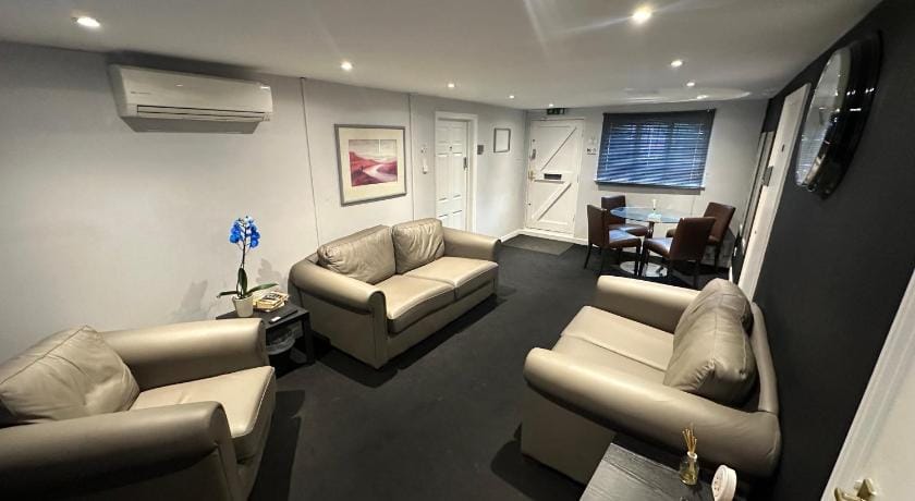 The Stables Lodge Stansted Hotel in Uttlesford