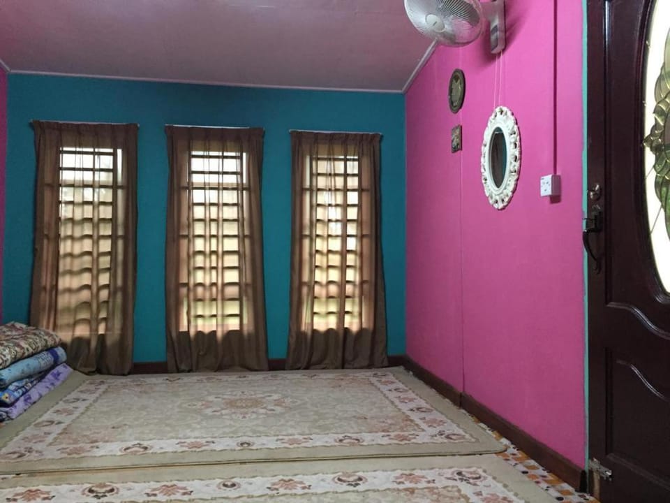 Seri Pengkalan Homestay Vacation rental in Malaysia