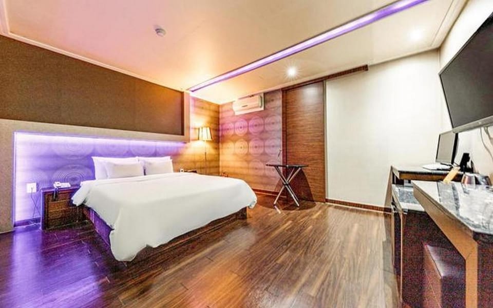 Gyeongju LIEBE Motel in South Korea