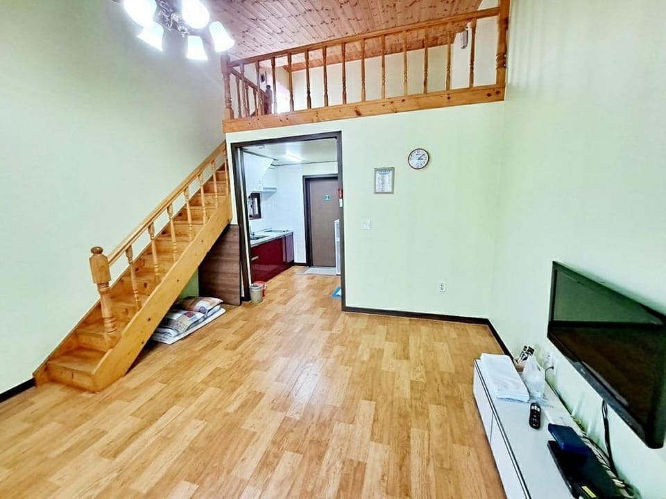 Taean Pine Fragrance Green Pension Bed and Breakfast in South Korea
