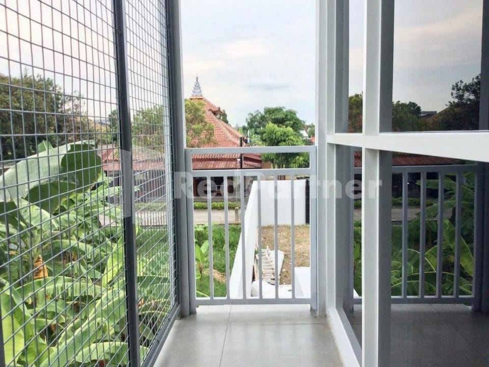 TERRA Guesthouse JEC Mitra RedDoorz Hotel in Special Region of Yogyakarta