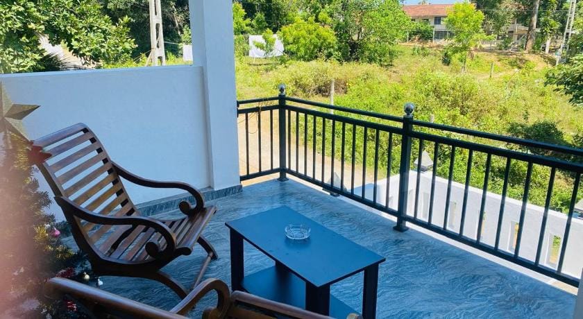 Tango Sunrise Villa Bed and Breakfast in Tangalle