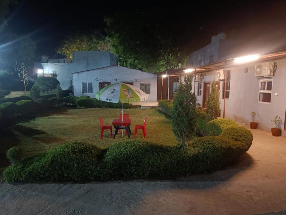 The Swastik Hotel & Resort Hotel in Uttar Pradesh
