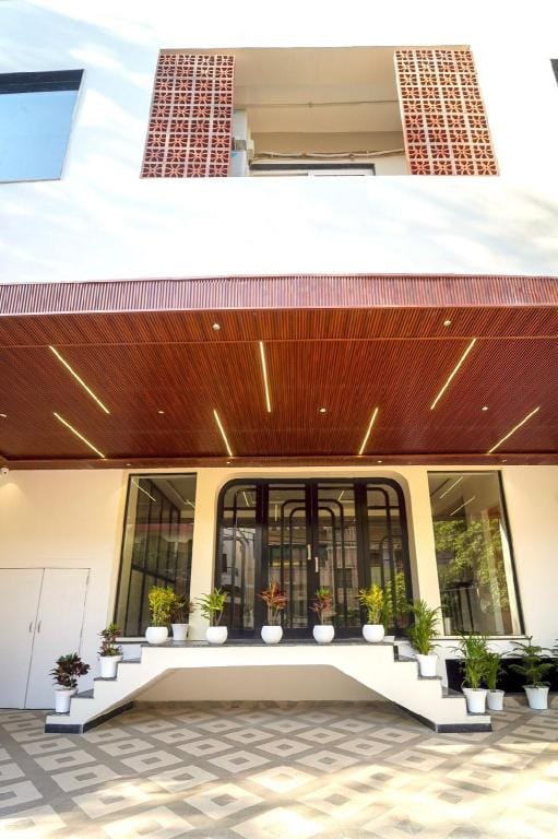 The Urban Villa Hotel in Varanasi