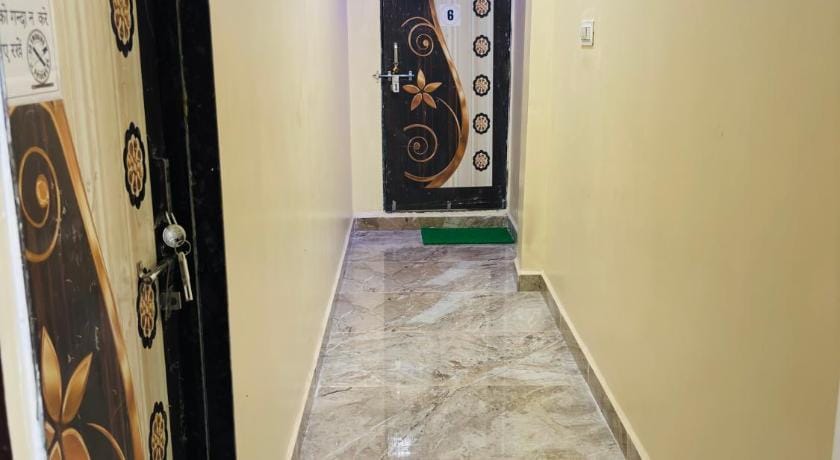 Sanatan dham Hotel in India