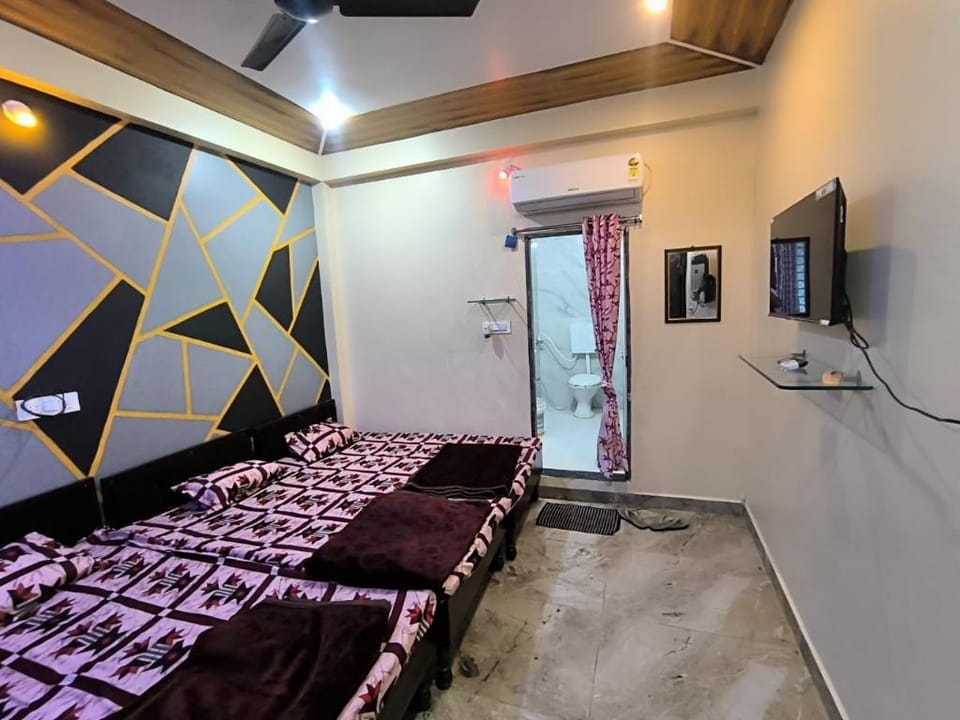 Sanatan dham Hotel in India