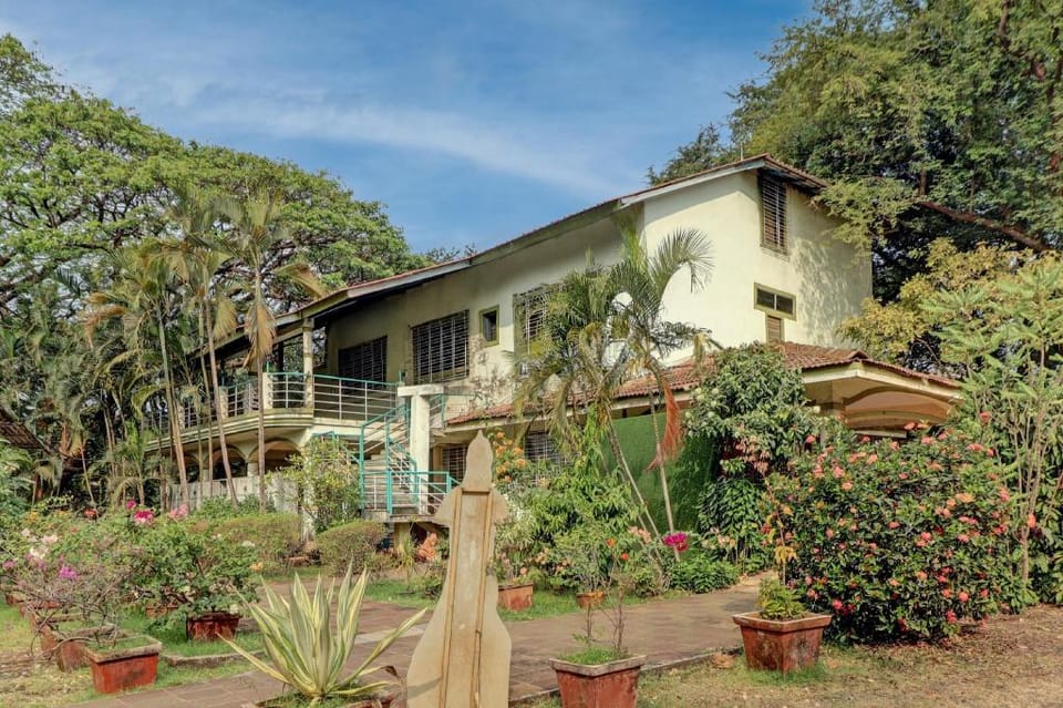 Hotel O Green Hills Resort Hotel in Maharashtra