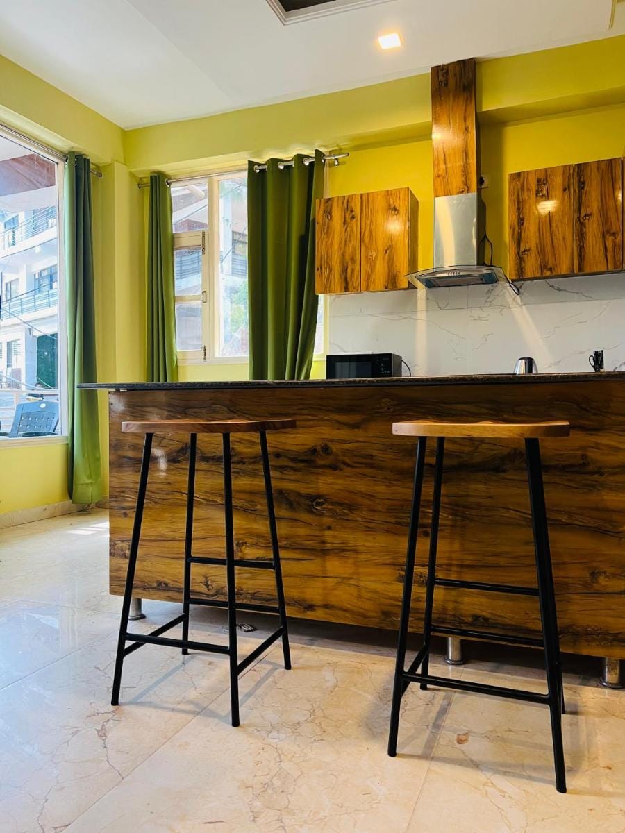 Luna & Sol 2BHK Apartment in Himachal Pradesh