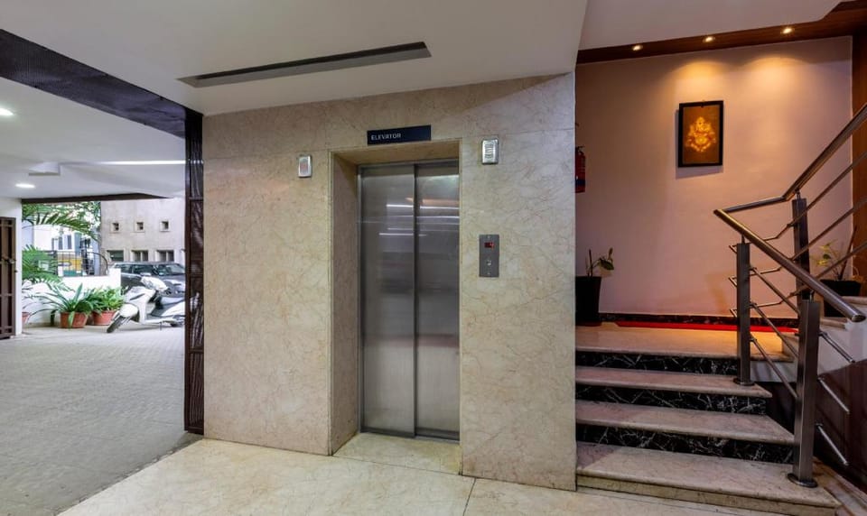 Itsy Hotels Hiland Suites Hotel in Bengaluru