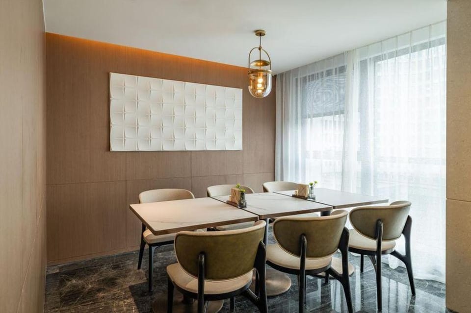 Atour Hotel Chengdu Xibo City Shuzhou Road Hotel in Chengdu