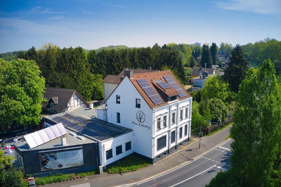 Haus Kuckenberg Hotel in Leverkusen