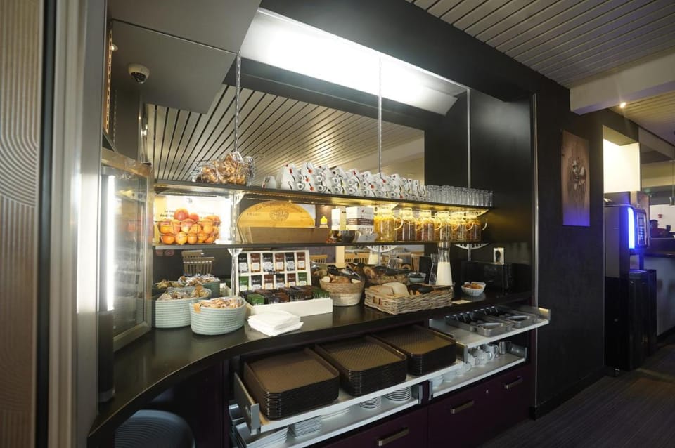 Anaïs Hôtel Bourges Nord Saint-Doulchard Hotel in Bourges