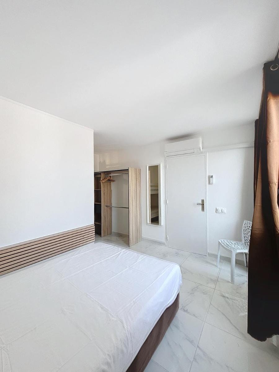 Résidence Graziella Appartement 527 Apartment in Antibes