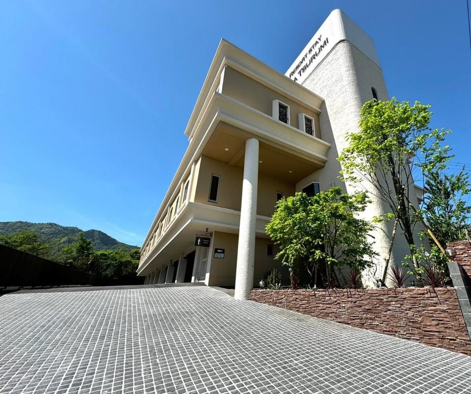 Beppu onsen Resort Stay Spa Tsurumi Hotel in Japan