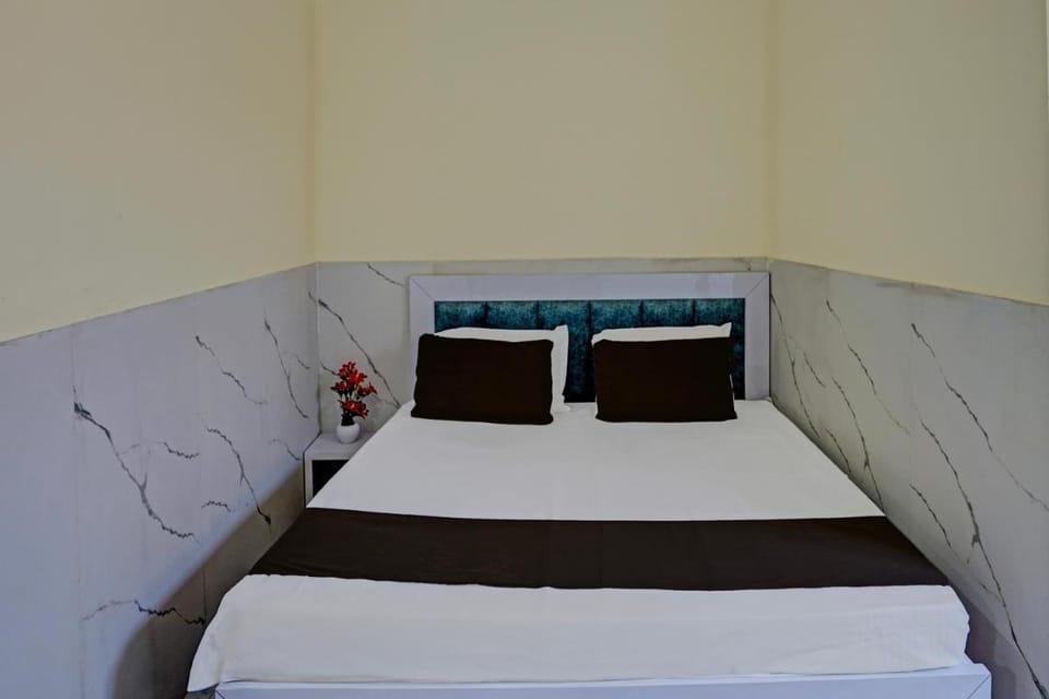 Hotel O ABHINAV HOTEL Hotel in Uttar Pradesh