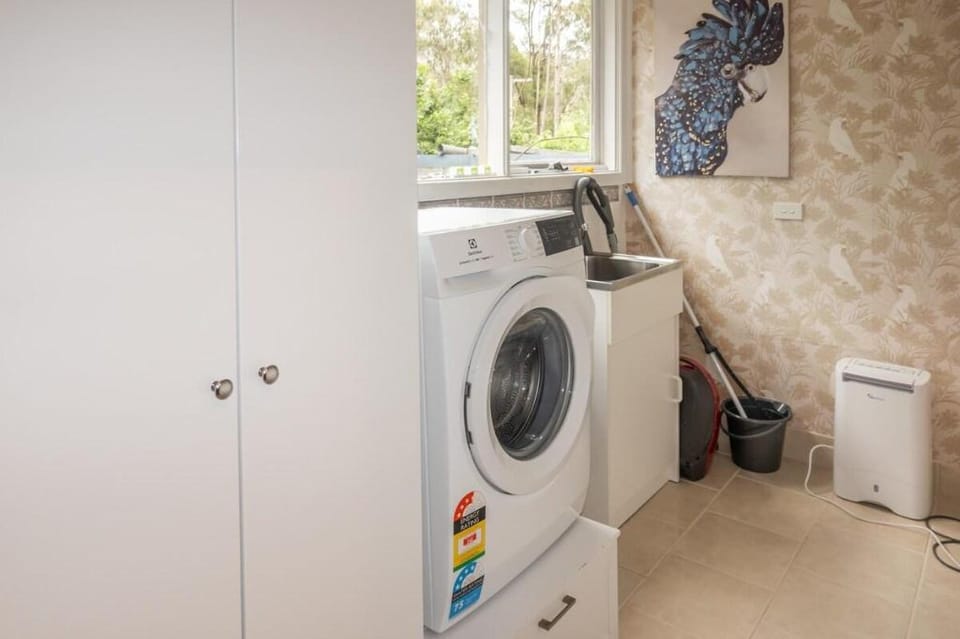 Christensen - Pet Friendly home at the base of Mt Vacation rental in Merrijig