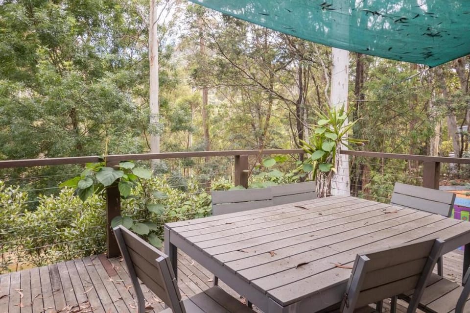 Christensen - Pet Friendly home at the base of Mt Vacation rental in Merrijig