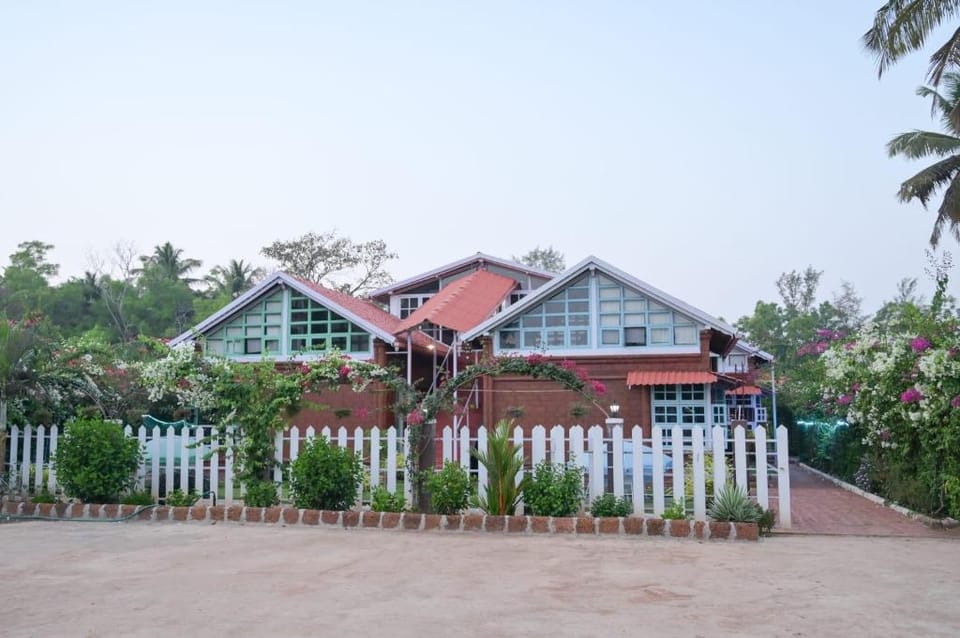 Mudra Beach Villa Hotel in Karnataka