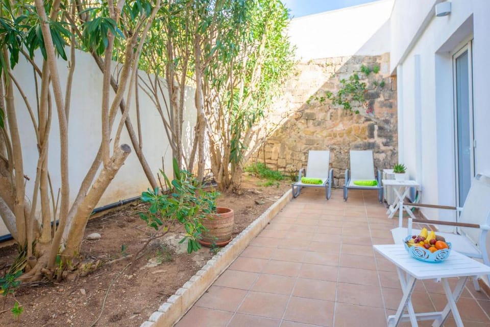 CASA FELIZ - Stunning villa with private pool and Free Wifi Villa in Llevant