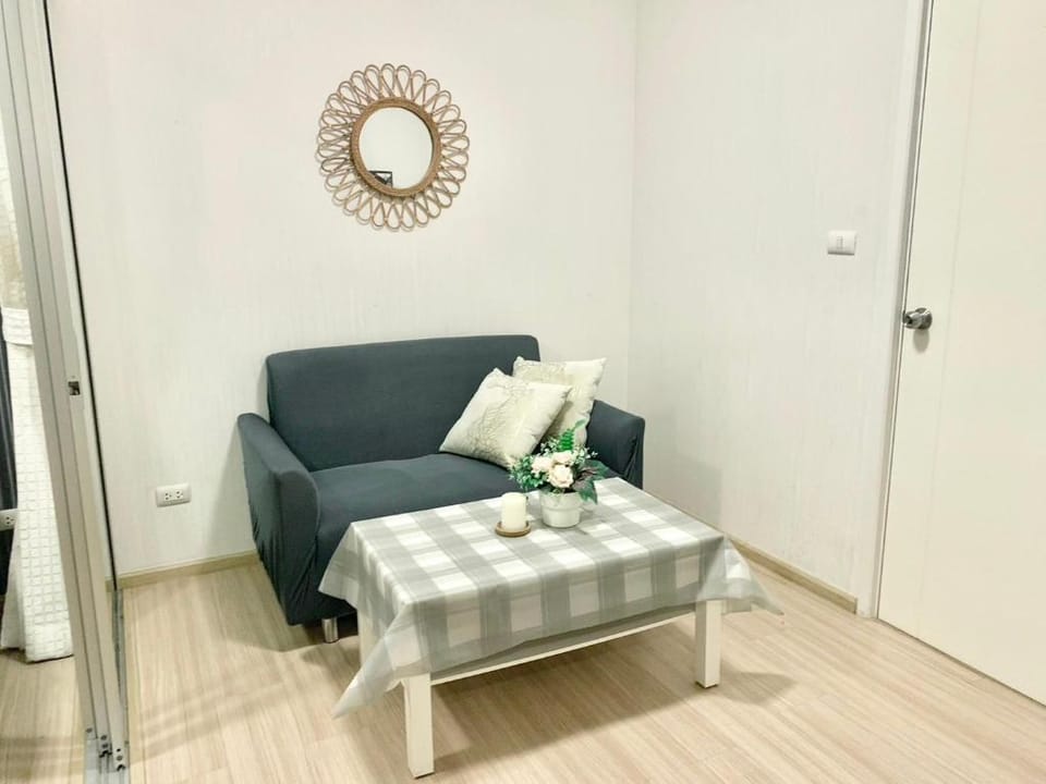 Plum Condo Bang Yai Building G Floor 8 พักรายเดือน Apartment in Bangkok
