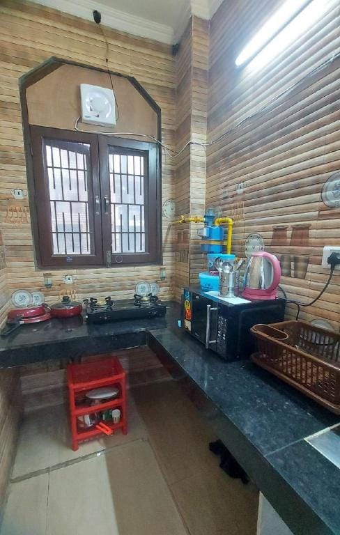 Peaceful Homestay New Delhi Apartment in New Delhi