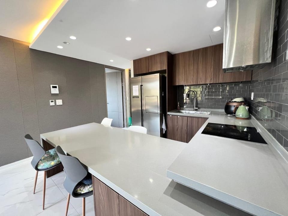 Seongsan's Morning Villa in South Korea