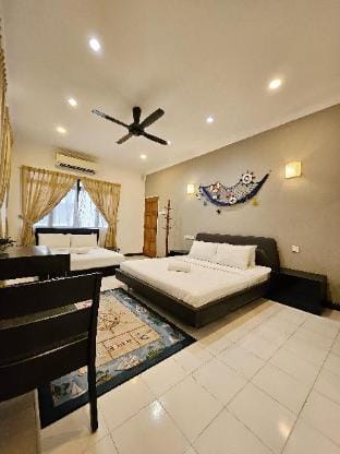 Little Heaven by Sky Hive, A Beachfront Villa Vacation rental in Tanjung Bungah