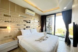 Calypso rawai seaview apartment 600m walk to beach Apartment in Rawai