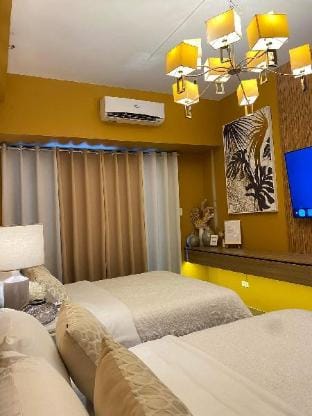 Diva Suite by YourNest @ Air Residences / Mall Apartment in Makati