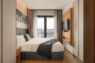 Deal 20% Luxury 2BR Dist.1 *pool*gym*sauna Apartment in Ho Chi Minh City