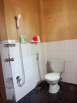 L. De Vera Guests Homestay 2 Apartment in Puerto Princesa