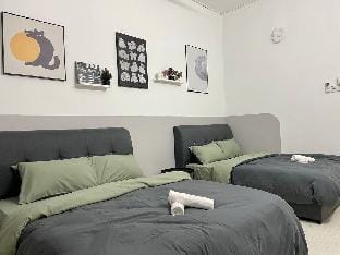 Ipoh Guest House 8-9 Pax Vacation rental in Ipoh