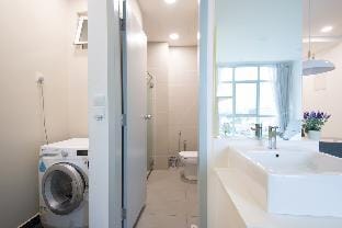 Couples Getaway VI | 舒适二房一厅城市公寓 Vacation rental in George Town