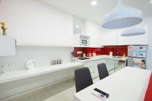 Couples Getaway XXXI | 舒适一房一厅公寓 | Cozy 1BR Suite Apartment in George Town