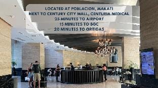 Studio at Gramercy  | 300MBS net | Heart of Makati Apartment in Makati