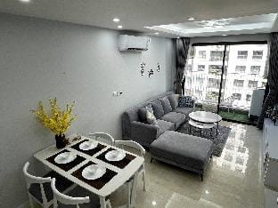 Vinhomes Dcapital 2BR-C2 Vacation rental in Laos