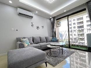Vinhomes Dcapital 2BR-C2 Vacation rental in Laos