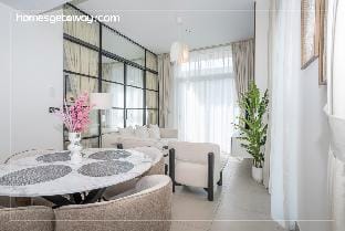 Opulent 2BR Apt at Dubai Hills, Socio Tower 2 Apartment in Dubai