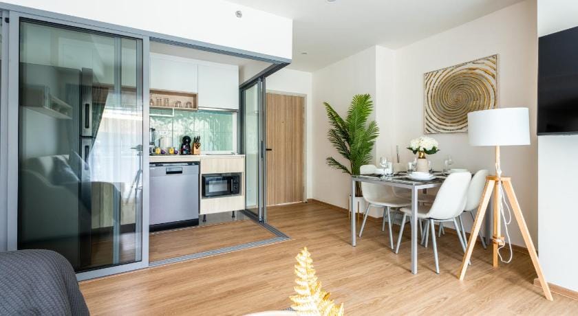 Phyll Phuket by NLA Apartment in Kathu