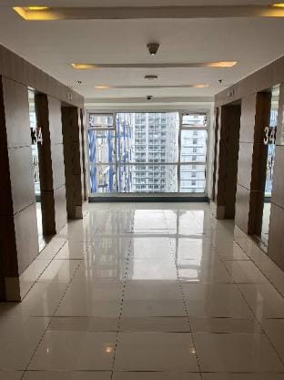 Grass Residence T3 34th Floor Apartment in Quezon City